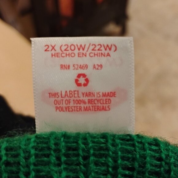 HOLIDAY TIME Christmas Tunic!! New With Tags!!!! Just in time for the holidays!! - Picture 3 of 5